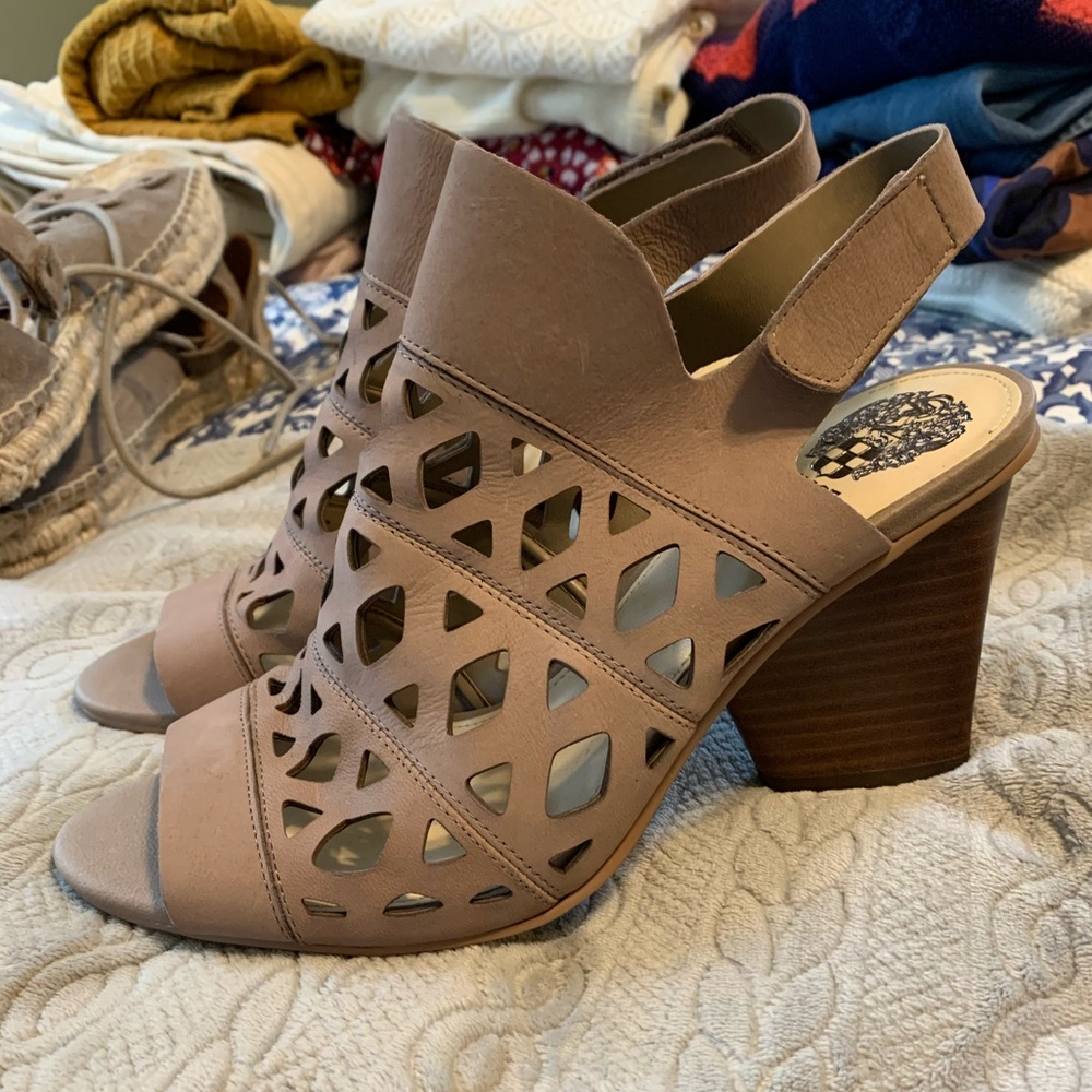 Vince Camuto women’s heels